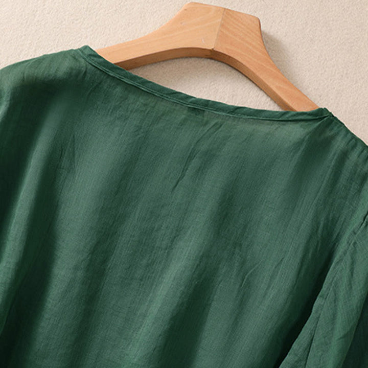 T-shirt femme à col rond et manches courtes bouffantes, orné de broderies florales unies et de Buddha Stones - image 21