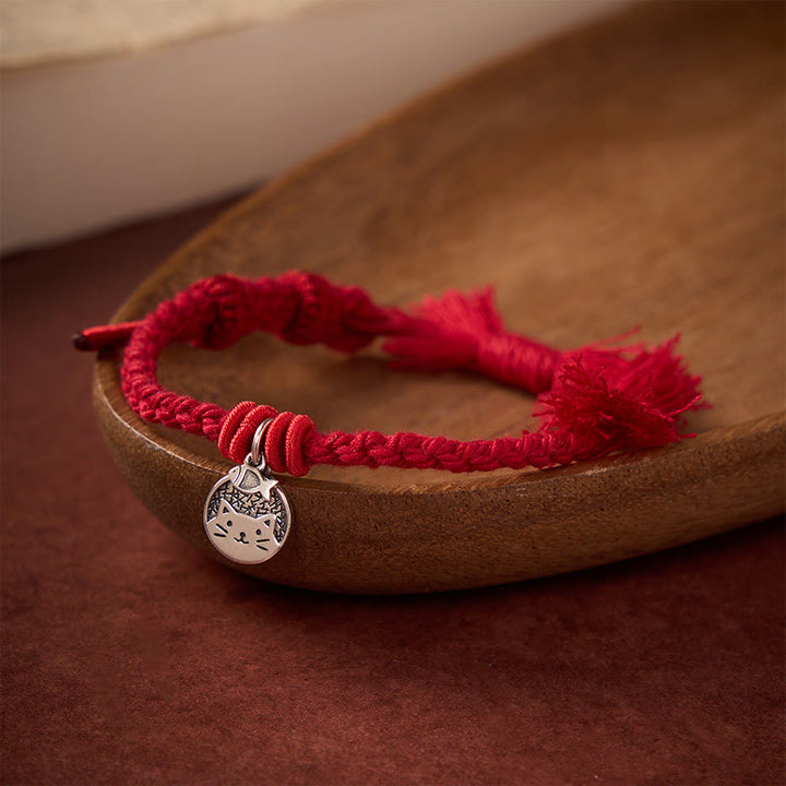 Buddha Stones Bracelet ajustable en argent sterling 925 avec un joli chat et un poisson, cordon rouge tibétain, protection - Rouge foncé (Tour de poignet 14–17 cm) - image 0