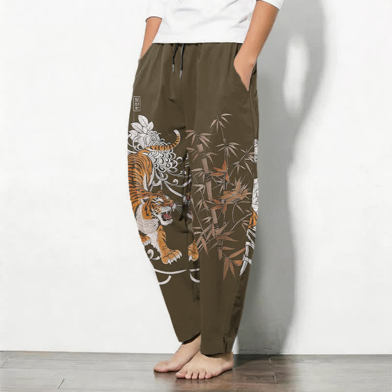 Buddha Stones Pantalon fuselé pour homme en pur coton, motif tigre rugissant et bambou, avec cordon de serrage et poches - image 1
