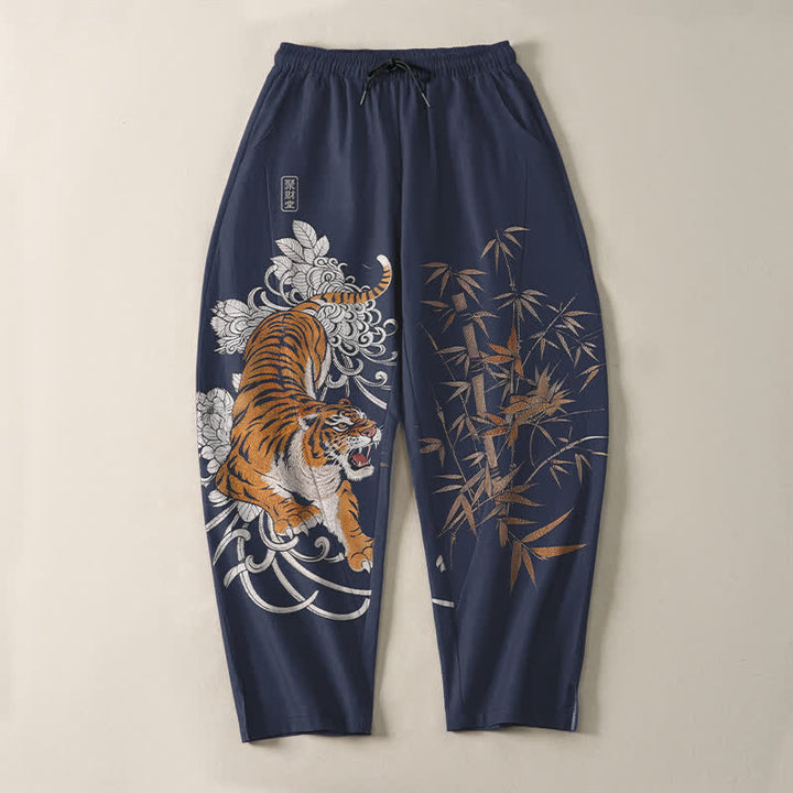 Buddha Stones Pantalon fuselé pour homme en pur coton, motif tigre rugissant et bambou, avec cordon de serrage et poches - image 9