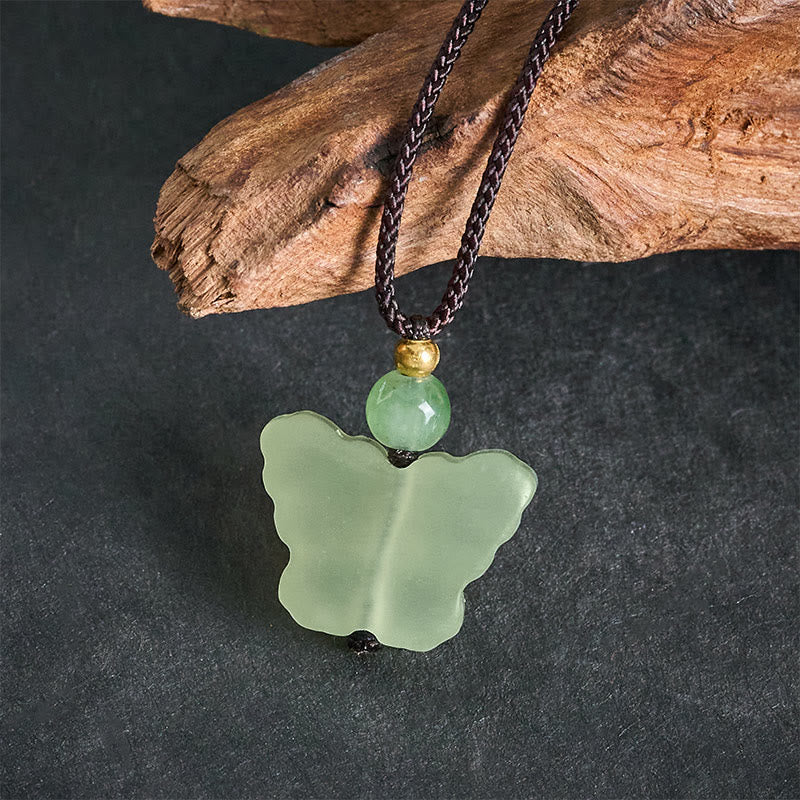 Buddha Stones Collier pendentif sculpté à la main Xiuyan Jade Butterfly Transformation - image 4