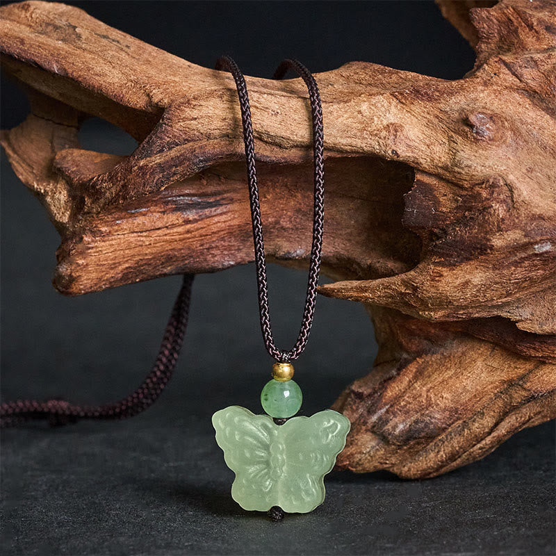 Buddha Stones Collier pendentif sculpté à la main Xiuyan Jade Butterfly Transformation - image 1