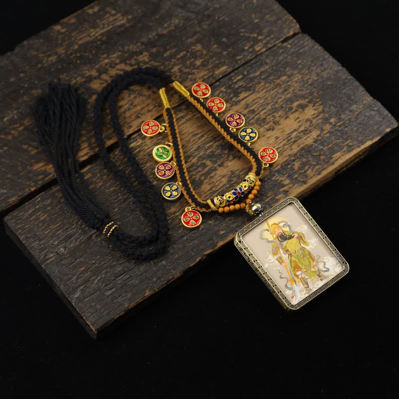Buddha Stones Collier Thangka à pompon tressé et protection du Seigneur Guan en cuivre - Thangka jaune représentant le seigneur Guan en entier - image 11