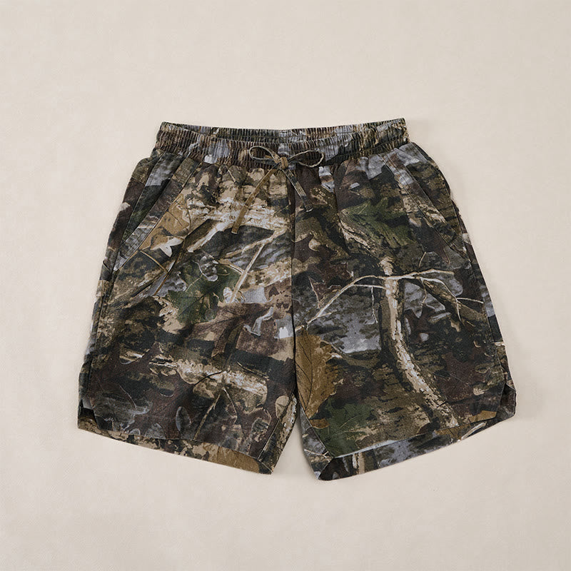 Buddha Stones Short d'été décontracté et athlétique pour homme, en coton ramie, avec cordon de serrage, motif camouflage à feuilles et poches. - Vert olive - US/UK/AU44, EU54 (4XL) - image 0