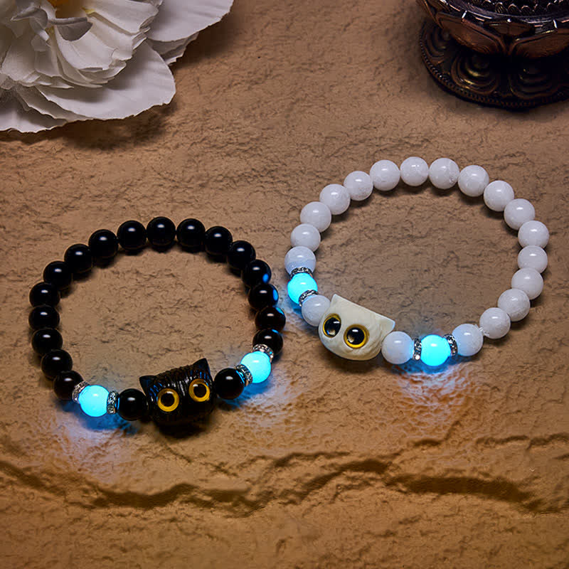 Buddha Stones Bracelet de pureté en perles d'obsidienne noire et de calcédoine blanche à tête de chat aux grands yeux - image 0