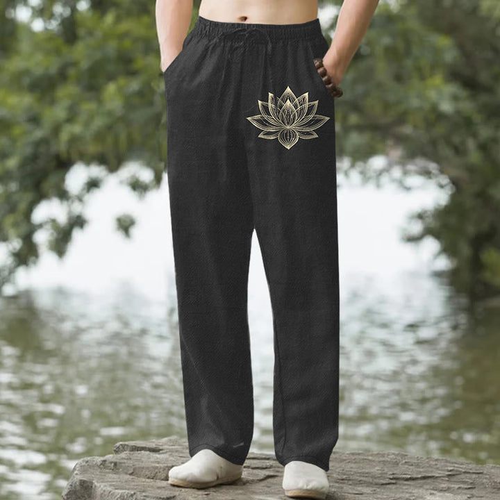 Buddha Stones Pantalon fuselé pour homme en coton à motif lotus doré avec poches - Noir - US/UK/AU50，EU60 (5XL) - image 6