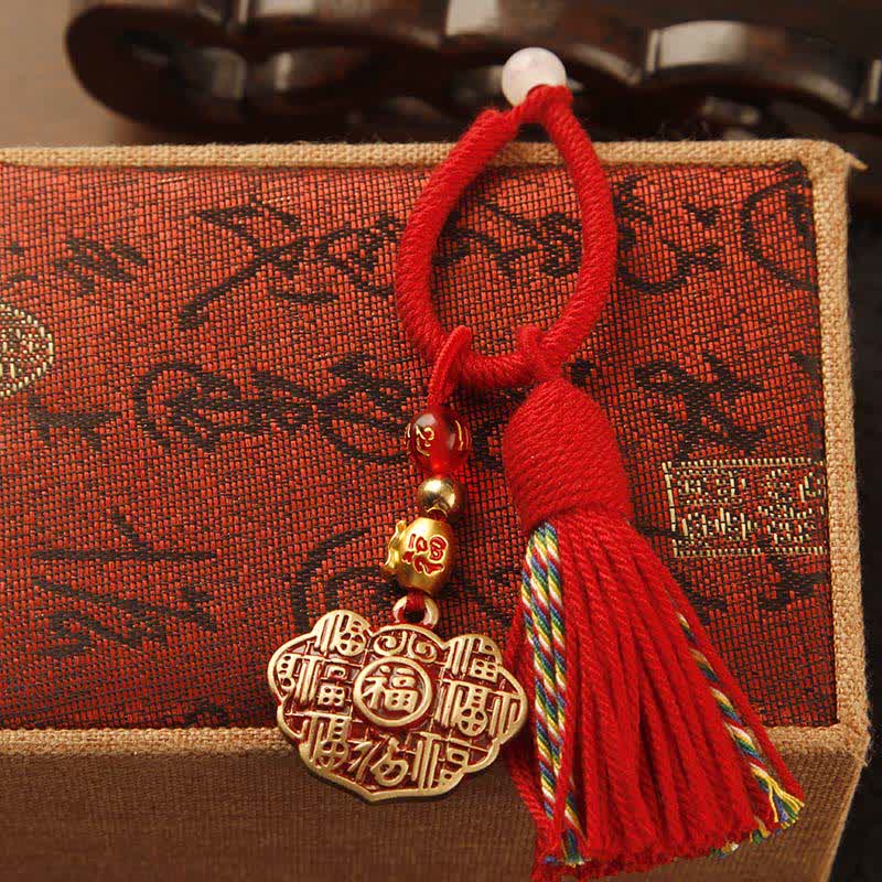 Buddha Stones Porte-clés pompon de bénédiction en laiton tressé à la main avec ficelle rouge représentant le personnage Fu - Verrou de longévité à pompon rouge - image 3