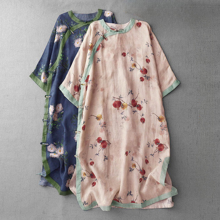 Robe midi à manches courtes et fente latérale, ornée de Buddha Stones, de boutons grenouilles, d'orchidées et de fleurs de grenade. - image 0