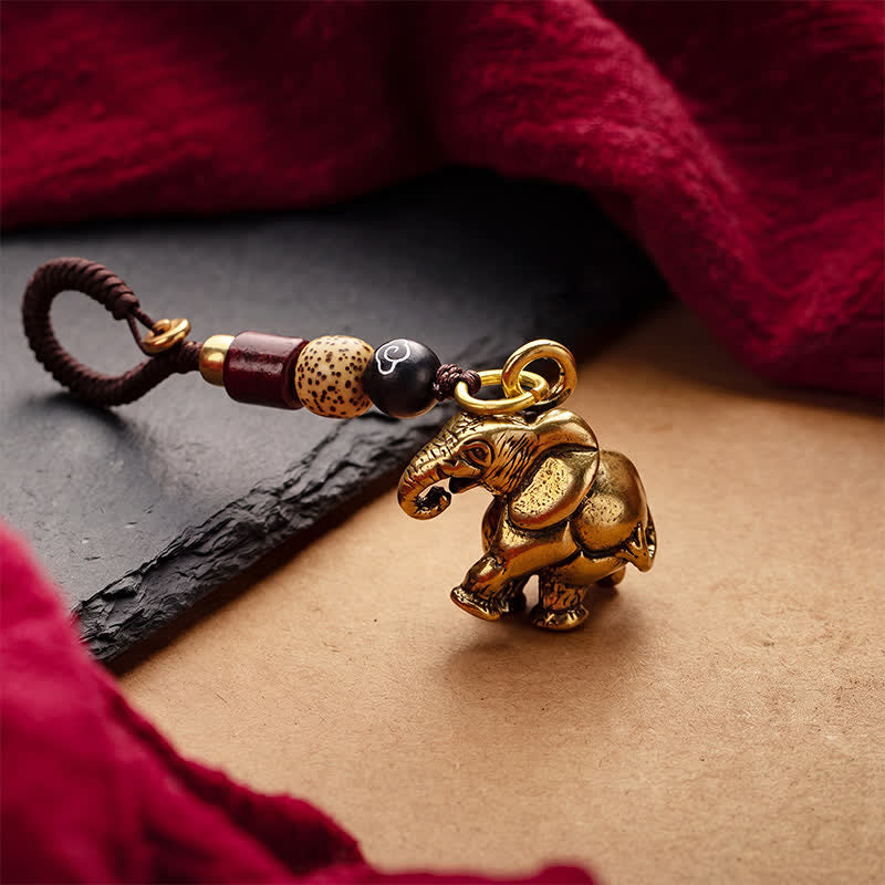 Buddha Stones Porte-clés porte-bonheur vintage en laiton avec éléphant et cinq pièces de l'empereur - image 1