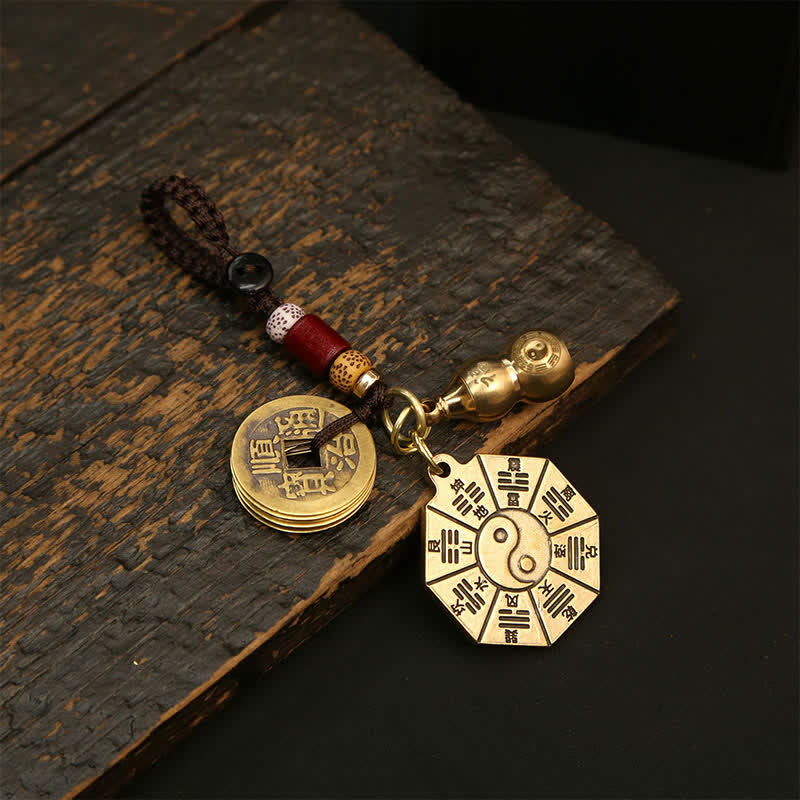 Buddha Stones Pendentif vintage en laiton Bagua Pi Xiu Cinq pièces impériales, porte-clés de protection Yin Yang - Plaque Bagua avec calebasse et cinq pièces d'empereur - image 3