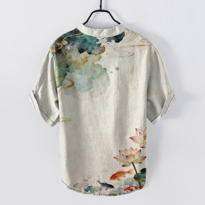 Buddha Stones Chemise homme à manches courtes et demi-boutonnée, motif carpes koï et lotus - image 1