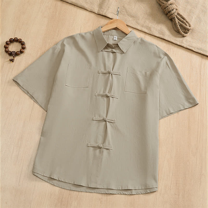 Buddha Stones Chemises d'été décontractées pour hommes, style Tang, à manches courtes, boutonnées et poches plaquées. - Beige - US/UK/AU46, EU56 (5XL) - image 24