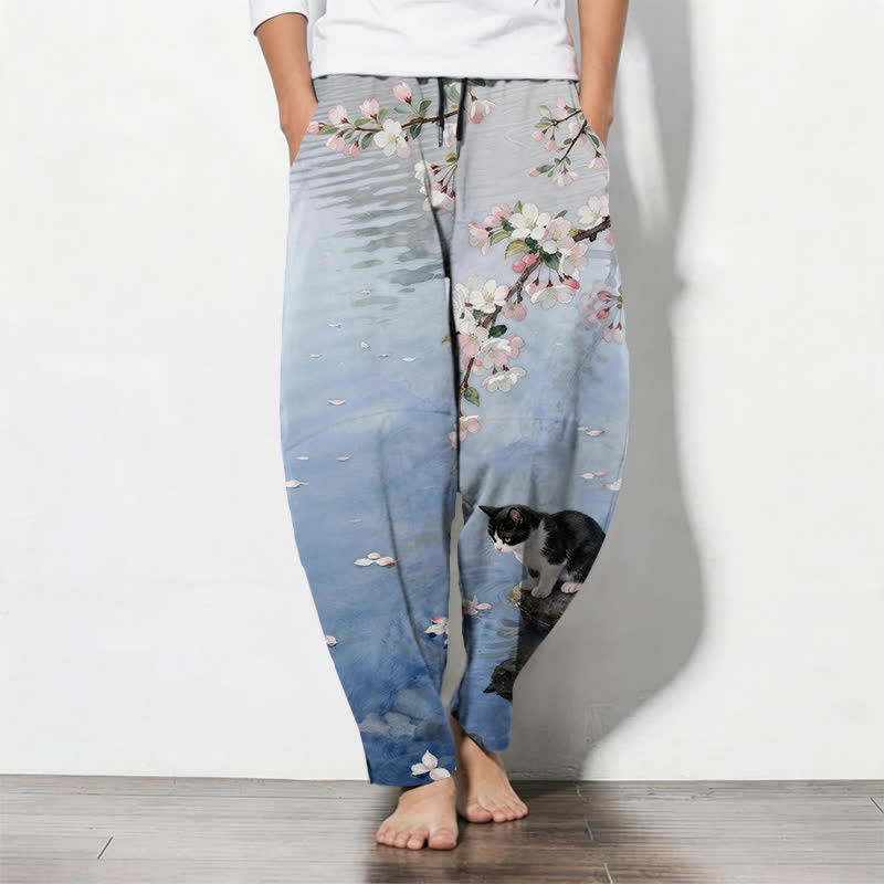Buddha Stones Pantalon fuselé pour homme en pur coton avec cordon de serrage et poches, motif chat Sakura dans l'eau - Bleu clair - US/UK/AU50，EU60 (5XL) - image 0