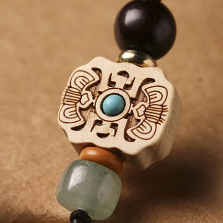 Buddha Stones Porte-clés Sérénité en bois de santal rouge et vert, symbole de bénédiction Om Mani Padme Hum, avec pièces de monnaie chinoises. - image 15