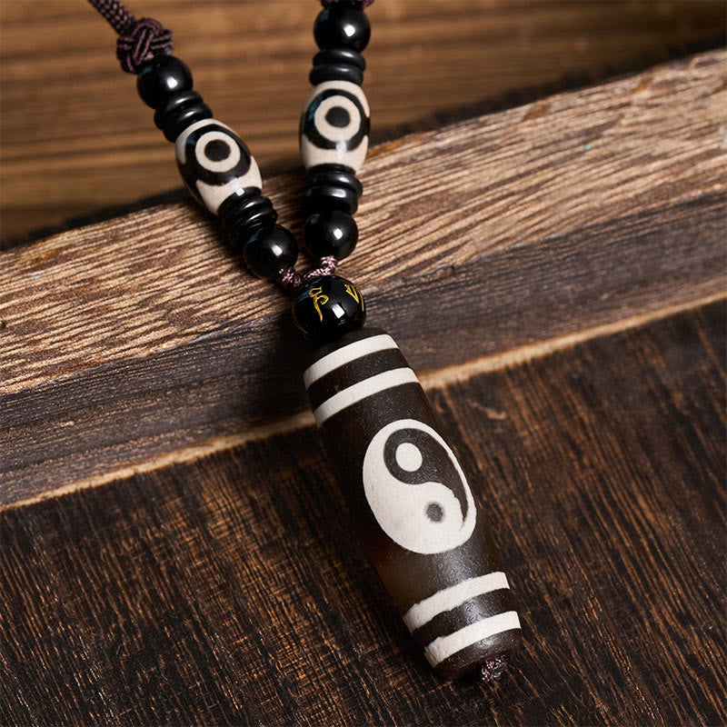 Buddha Stones Collier Yin Yang en onyx noir - image 1