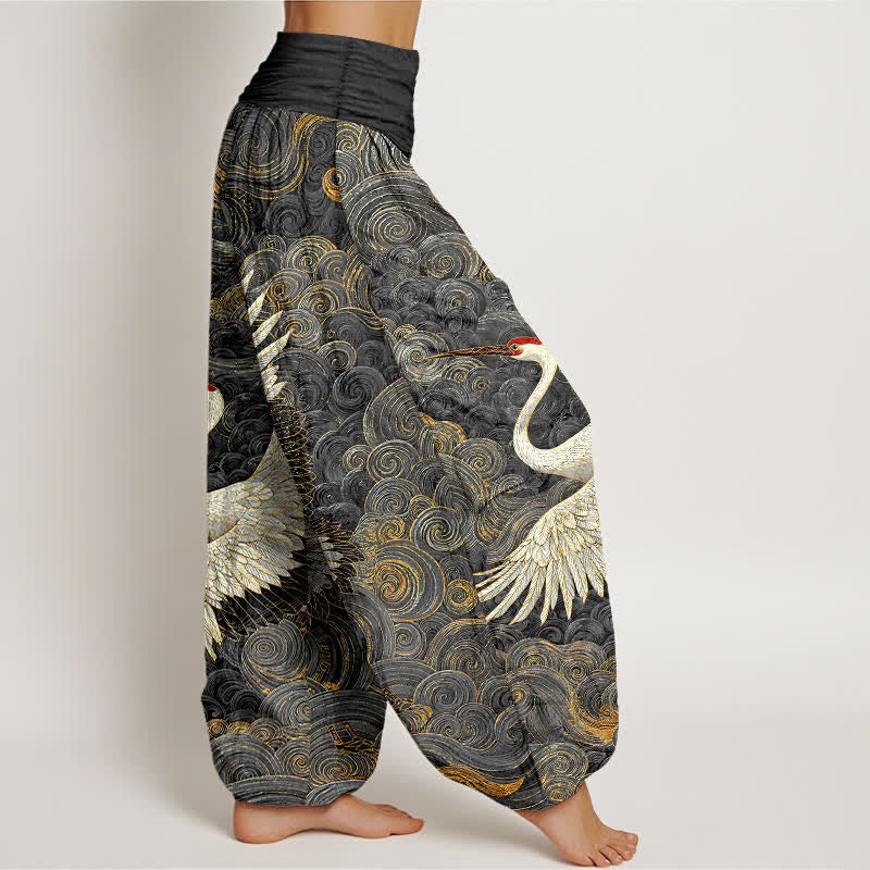 Buddha Stones Pantalon harem à taille élastique pour femme, en coton blanc à motif de grues et de vagues. - image 10