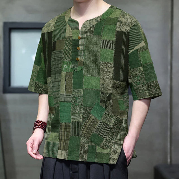 Buddha Stones Chemises d'été décontractées bohèmes à carreaux patchwork, manches courtes et poches plaquées pour hommes - Vert forêt - US/UK/AU46, EU56 (5XL) - image 0