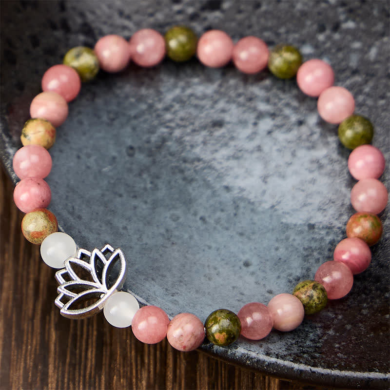 Buddha Stones Bracelet en rhodonite, unakite, jade blanc et lotus, symbole d'amour et d'illumination - image 1