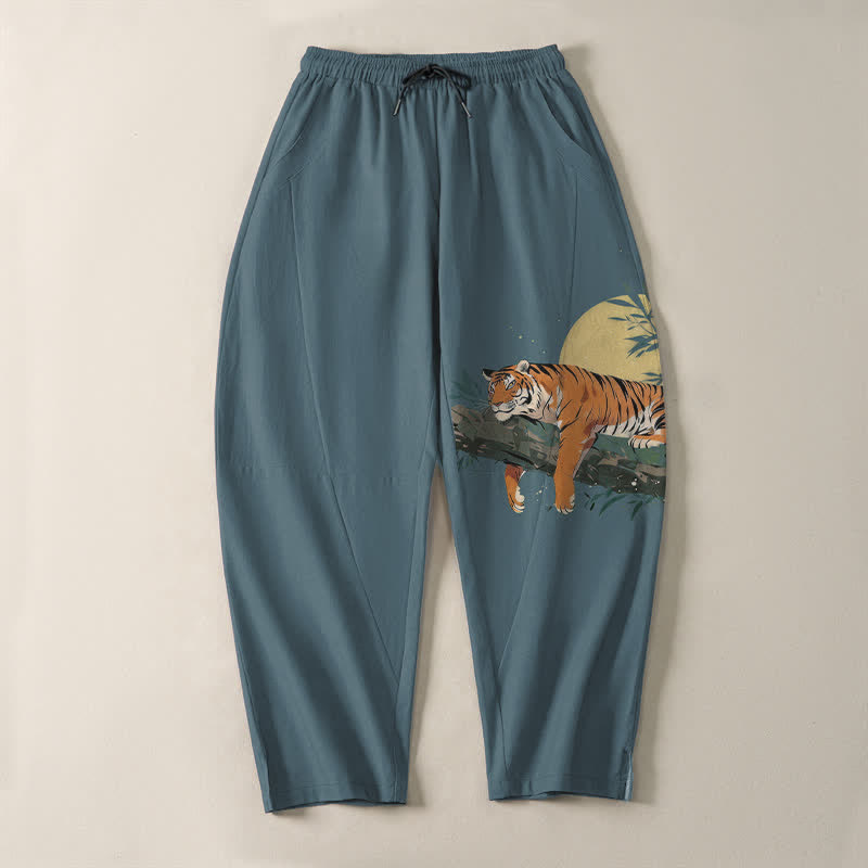 Buddha Stones Pantalon fuselé pour homme en pur coton, motif tigre et lune, cordon de serrage et poches - image 2