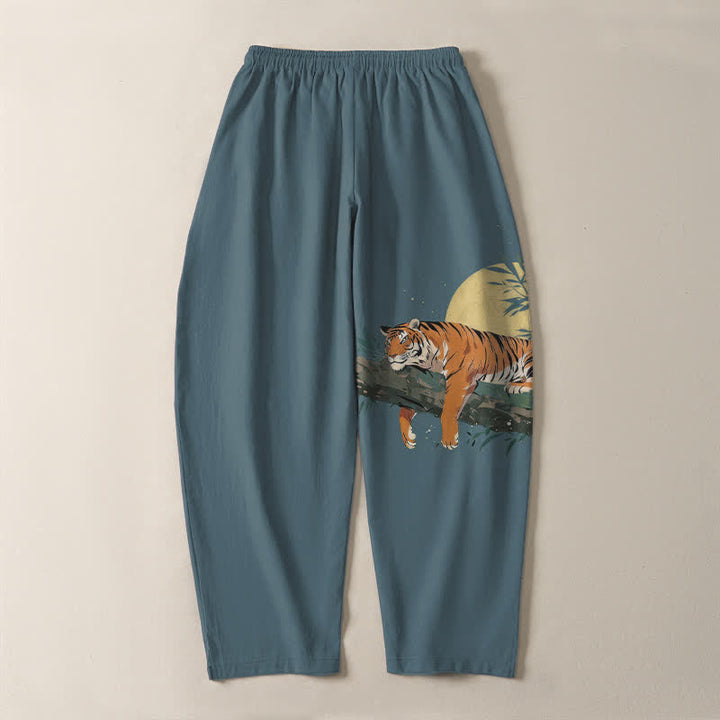 Buddha Stones Pantalon fuselé pour homme en pur coton, motif tigre et lune, cordon de serrage et poches - image 3