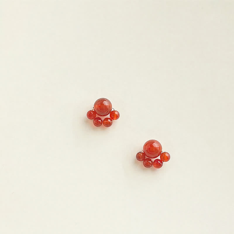 Buddha Stones Boucles d'oreilles en agate rouge faites à la main, motif patte de chat, symbole de confiance - image 1