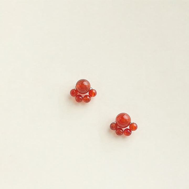Buddha Stones Boucles d'oreilles en agate rouge faites à la main, motif patte de chat, symbole de confiance - image 1