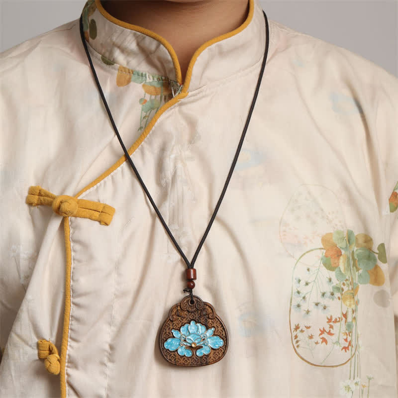 Buddha Stones Collier en bois de sappan, lotus purity, émail incrusté de corde tressée - image 5