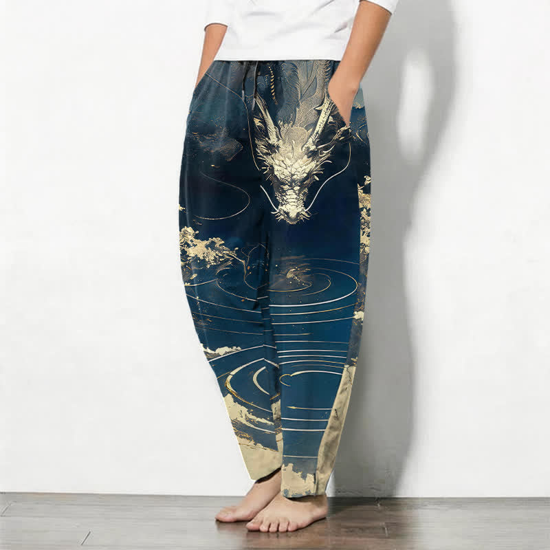 Buddha Stones Pantalon fuselé pour homme en pur coton, motif vague de dragon doré, cordon de serrage et poches - image 1