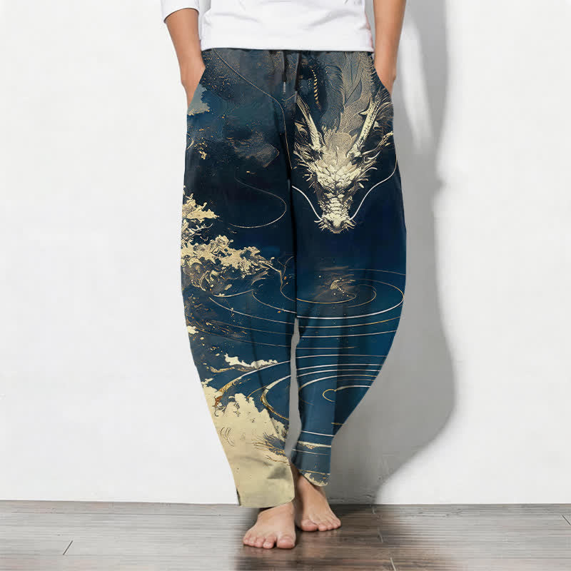 Buddha Stones Pantalon fuselé pour homme en pur coton, motif vague de dragon doré, cordon de serrage et poches - Marine - US/UK/AU50，EU60 (5XL) - image 0