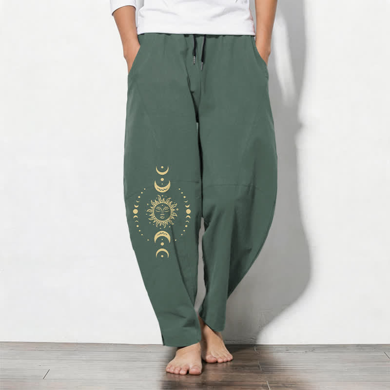 Buddha Stones Pantalon fuselé pour homme en pur coton, motif soleil et lune céleste, cordon de serrage et poches - Vert d'eau - US/UK/AU50，EU60 (5XL) - image 0