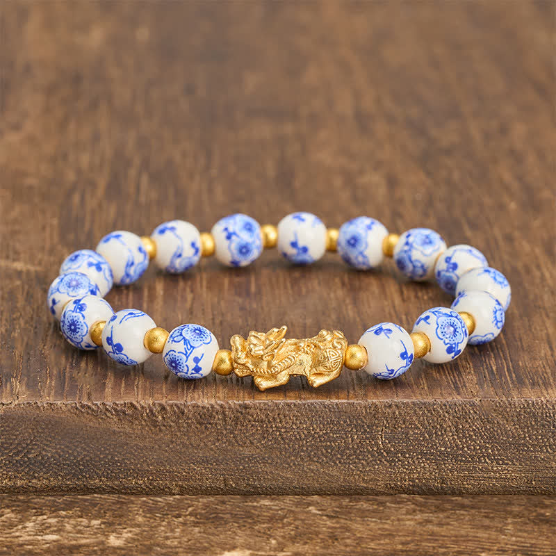Buddha Stones Bracelet porte-bonheur en porcelaine blanche PiXiu avec perles florales bleues - Porcelaine blanche (Pureté ♥ Élégance) - image 0
