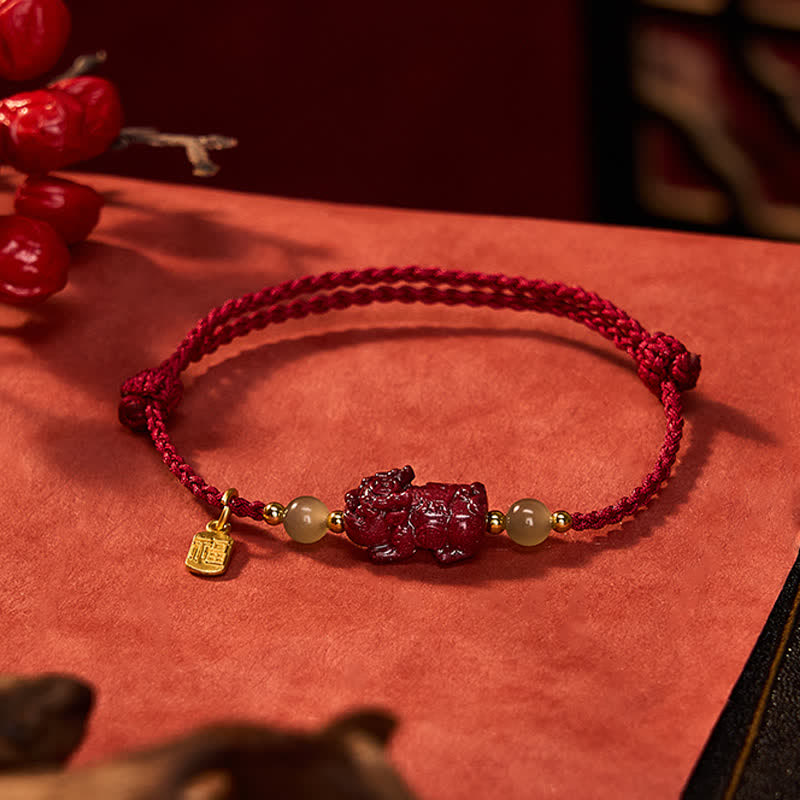 Bracelet porte-bonheur en jade Hetian Pi Xiu Pi Xiu et cinabre naturel de Buddha Stones, avec cordon rouge. - Pi Xiu (Tour de poignet : 6,3-7,1 pouces / 16-18 cm) - image 0