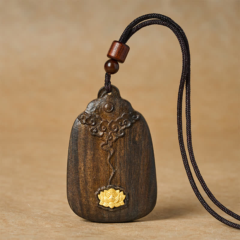 Buddha Stones Collier pendentif en bois de sappan, nuages ​​de bon augure, lotus sculpté, symbole de nouveaux départs - Bénédiction du lotus des nuages - image 0