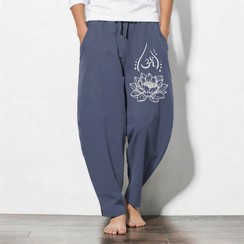 Buddha Stones Pantalon fuselé pour homme en pur coton, motif lotus sacré Om, cordon de serrage et poches - SteelBlue - US/UK/AU50，EU60 (5XL) - image 0