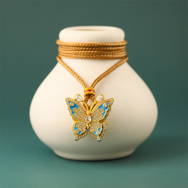 Buddha Stones Collier pendentif papillon en laiton plaqué or - image 3