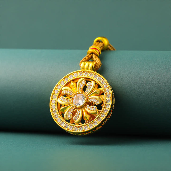 Buddha Stones Collier pendentif rond en laiton plaqué or avec fleur d'iris rotative - image 2