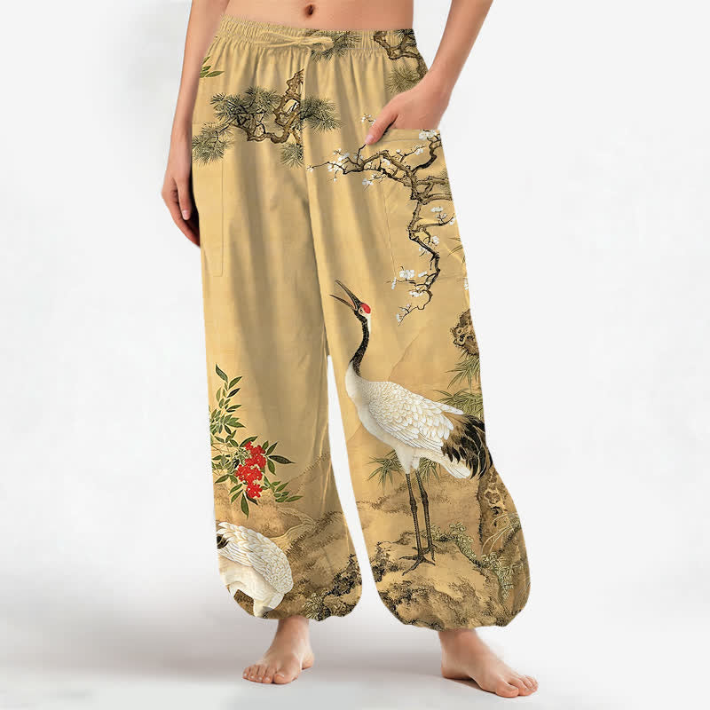 Buddha Stones Pantalon harem pour femme en coton à motif de grues orientales et de fleurs de pin, taille élastique et poches latérales - Jaune d'or pâle - US16，UK/AU20，EU48 (3XL) - image 0
