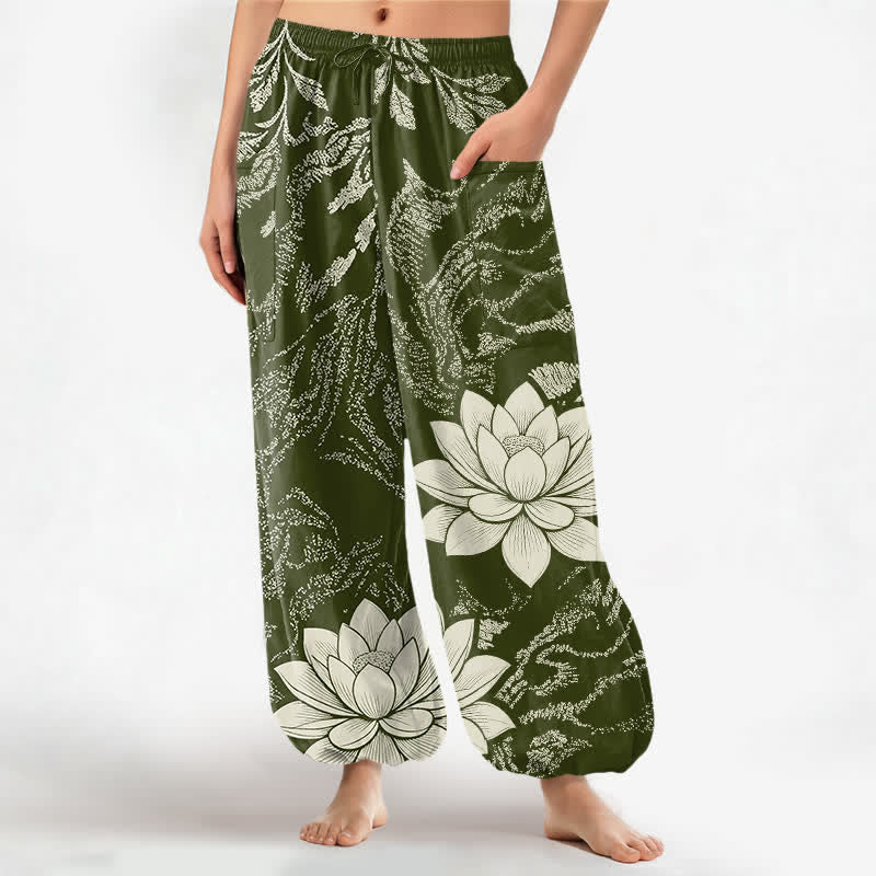 Buddha Stones Pantalon harem pour femme en coton à motif botanique olive et lotus, taille élastique et poches latérales - Vert olive foncé - US16，UK/AU20，EU48 (3XL) - image 0