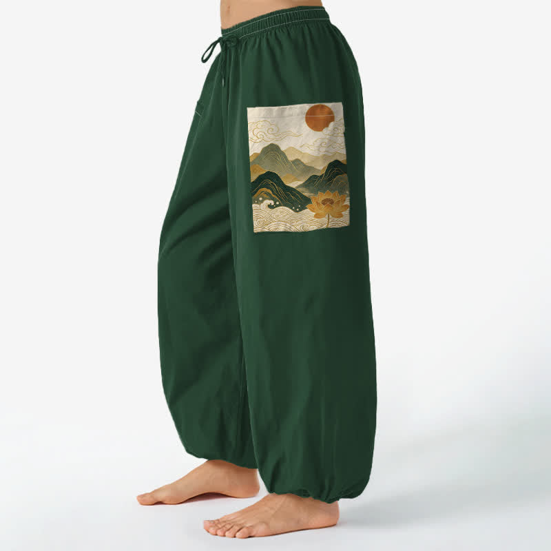 Buddha Stones Pantalon harem pour femme en coton à motif de lotus des montagnes orientales et taille élastique avec poches latérales - Vert forêt - US16，UK/AU20，EU48 (3XL) - image 0