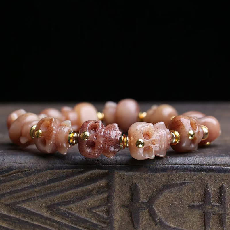 Buddha Stones Bracelet vintage en perles d'os tibétaines sculptées à la main, orné d'un crâne. - image 1