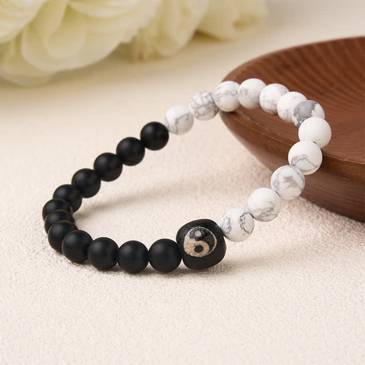 Buddha Stones Bracelet rond Yin Yang en onyx noir et turquoise blanche, orné de perles rondes. - image 2