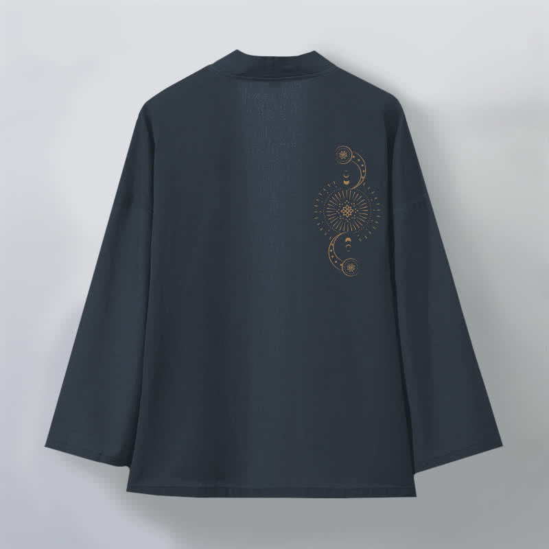 Buddha Stones Kimono pour homme en coton à motif céleste de phases lunaires et de soleil, ouvert sur le devant - image 2