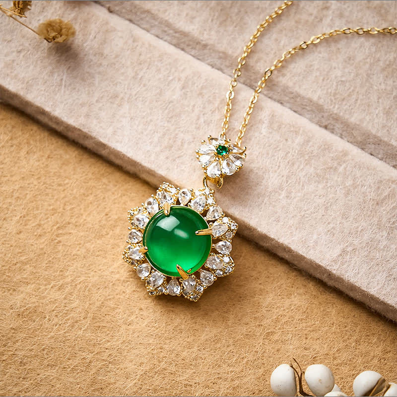 Buddha Stones Collier pendentif rond en jade vert, symbole d'abondance - image 2
