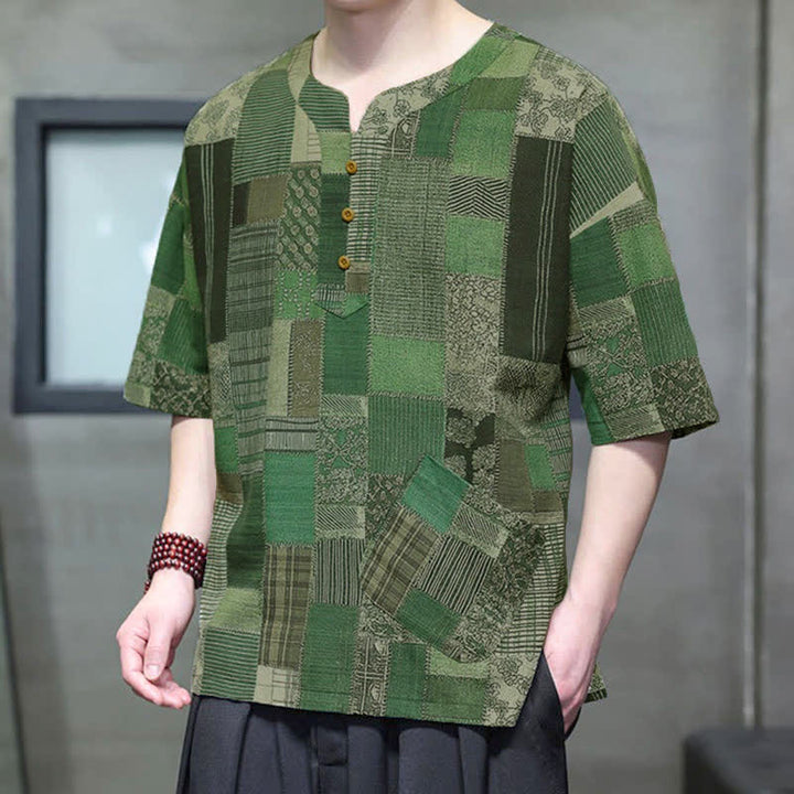 Buddha Stones Chemises d'été décontractées bohèmes à carreaux patchwork, manches courtes et poches plaquées pour hommes - Vert forêt - US/UK/AU46, EU56 (5XL) - image 0