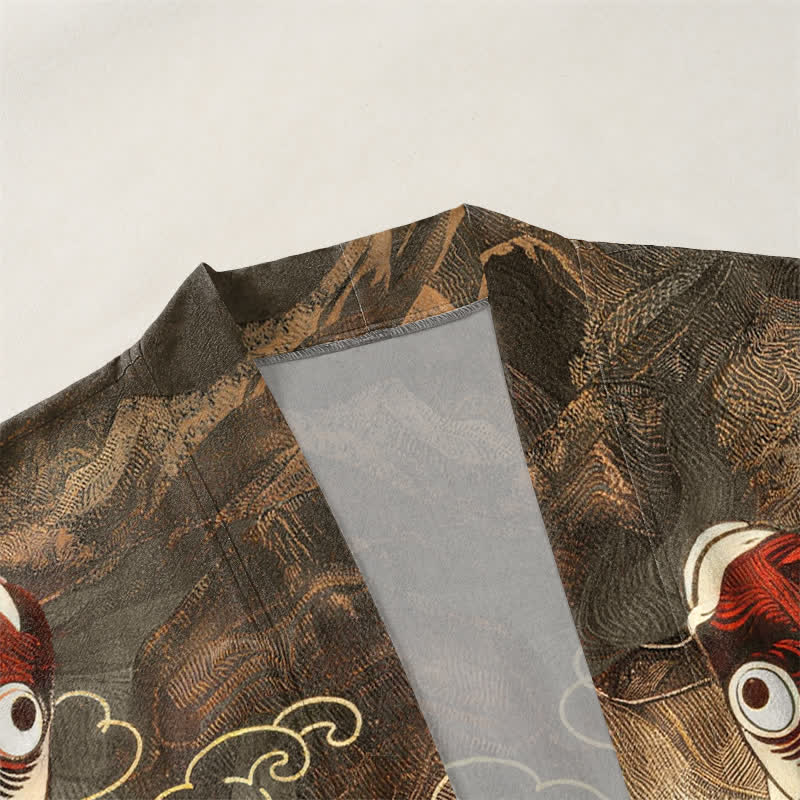 Buddha Stones Kimono pour homme en coton rouge à motif de carpes koï et de vagues dorées, ouvert sur le devant - image 3