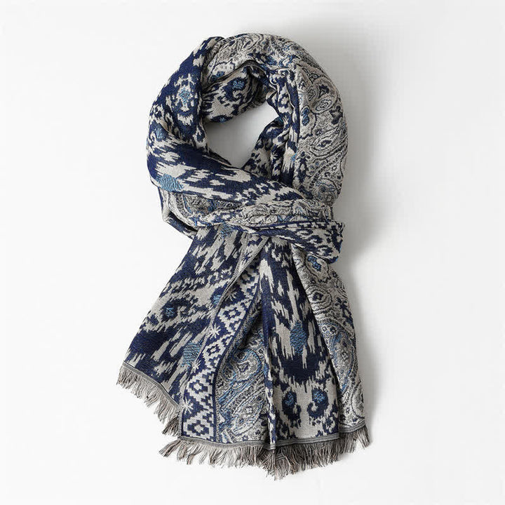 Écharpe réversible automne-hiver à motif cachemire géométrique et pompons Buddha Stones pour homme - Bleu acier Environ 25,6 po × 70,9 po / 65 × 180 cm - image 9