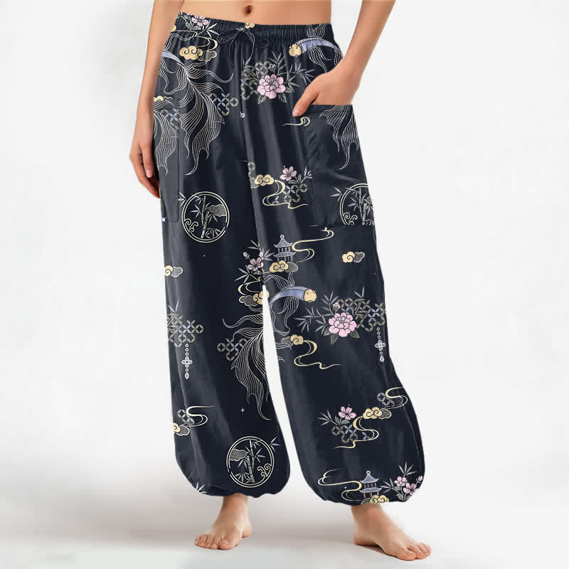 Buddha Stones Pantalon harem pour femme en coton à motif de carpes koï, de bambou et de nuages, avec taille élastique et poches latérales - Noir - US16，UK/AU20，EU48 (3XL) - image 0