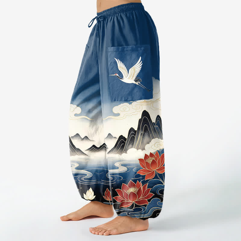 Buddha Stones Pantalon harem pour femme en coton à motif de paysage oriental, lotus et grue, taille élastique et poches latérales - image 1