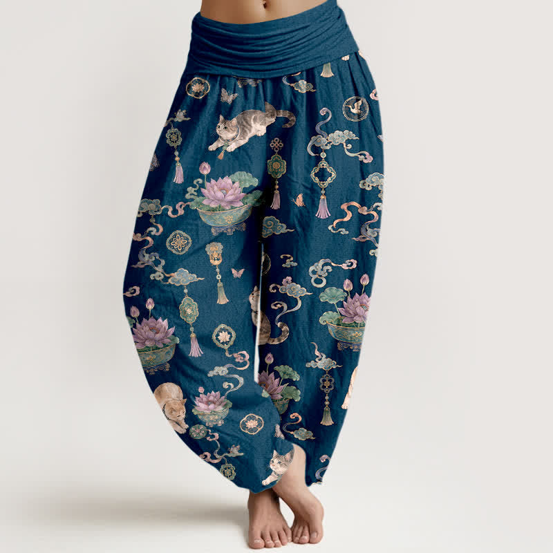 Buddha Stones Pantalon harem à taille élastique pour femme, motif chat lotus en coton et pompons - Marine - US16，UK/AU20，EU48 (3XL) - image 0