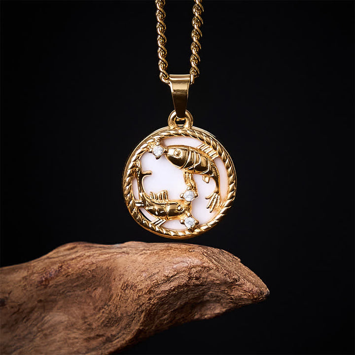 Buddha Stones Collier pendentif rond en acier titane représentant une carpe koï, symbole de force et de succès - image 1